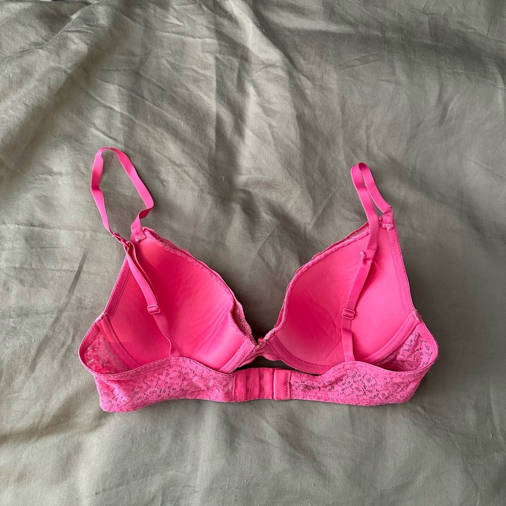 Bra - Picture 2 of 3